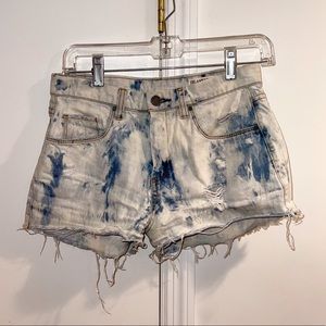 BlankNYC blue and white shorts💙